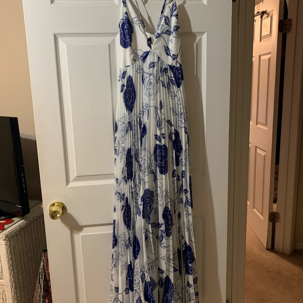 Lulus Floral Dress